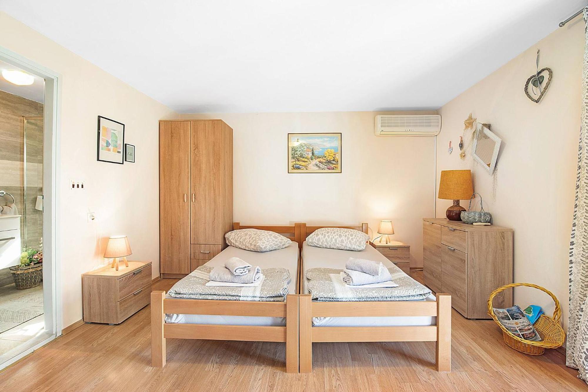 Apartments Nena 布罗达里卡 外观 照片